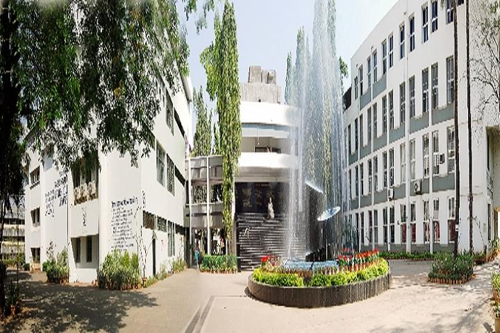 Joshi Bedekar College Academic Building photo 1